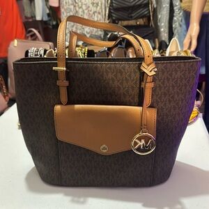 Pocket Tote Michael Kors Jet Set Cosmetic Bag Michael Kors Bags